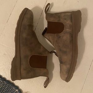 Blundstones active boot. Australian 4 (eu 37)